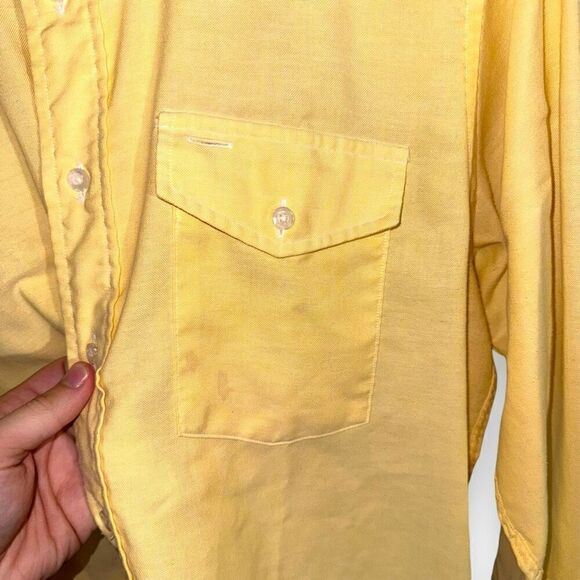 L.L. Bean Yellow Made in USA Oxford Button Down Shirt M - Picture 4 of 8